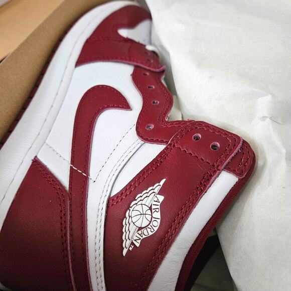 NEW Kid's/Youth Air Jordan 1 Retro High OG Artisanal Team Red (GS) (Size: 5Y) - Picture 7 of 10